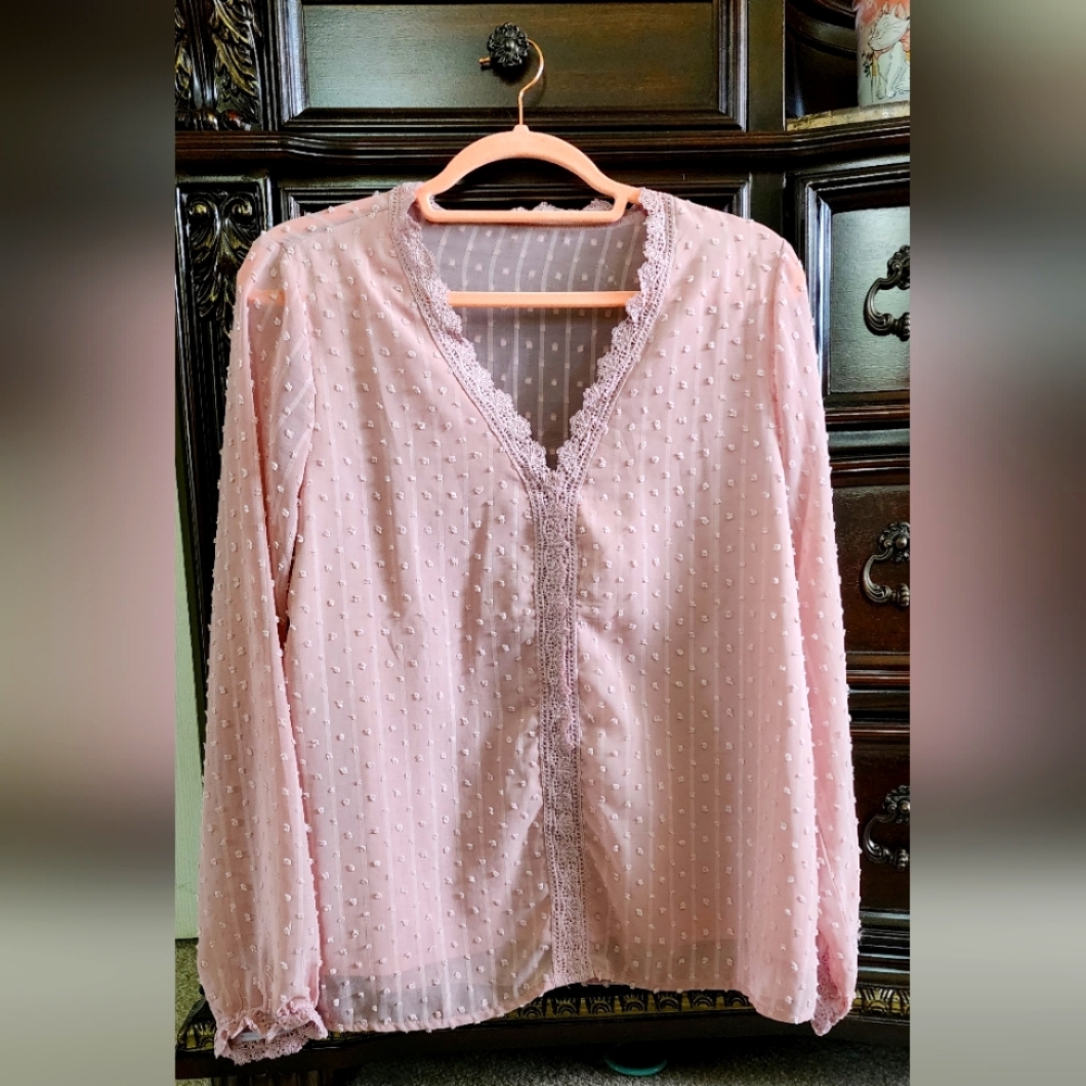 Lace top